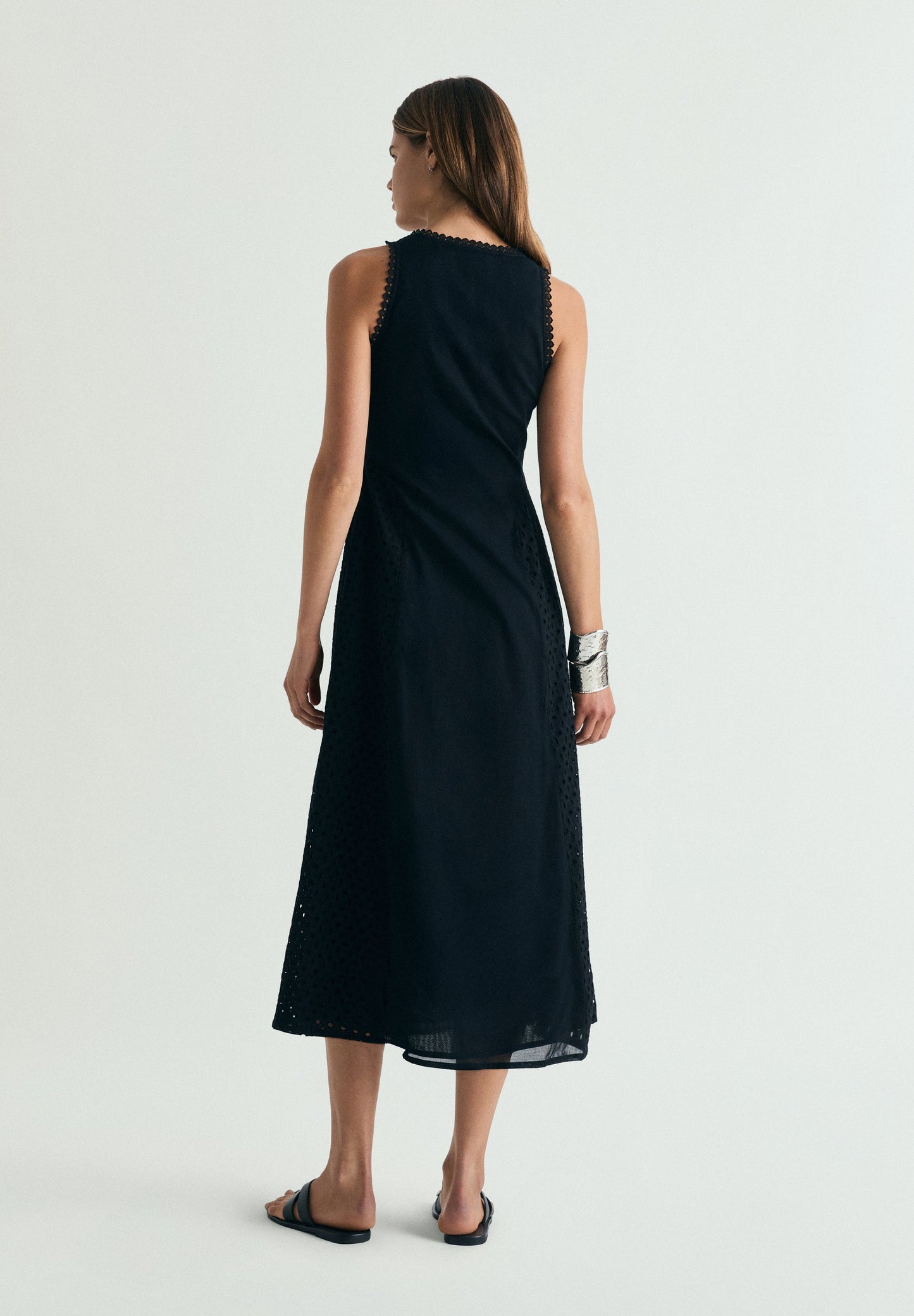 VESTIDO CALADO BORDADOS