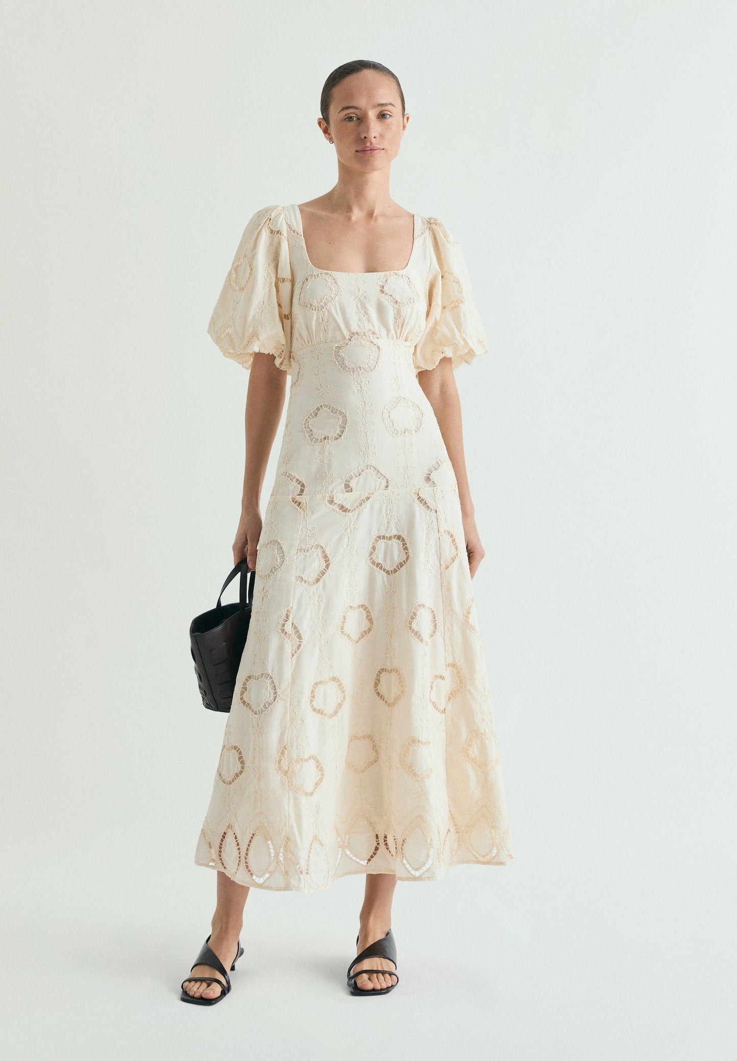 VESTIDO MIDI MANGAS ABULLONADAS