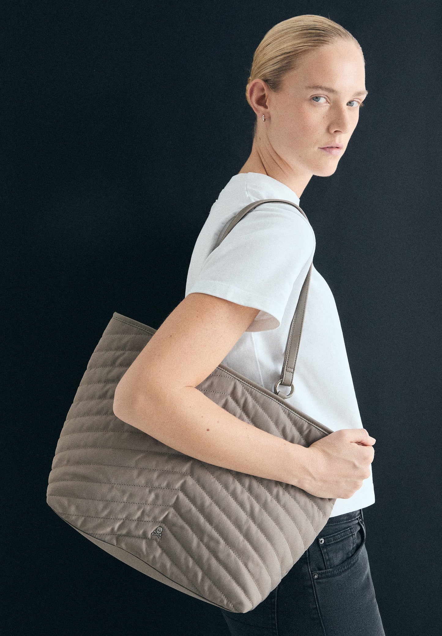 BOLSO SHOPPER ACOLCHADO