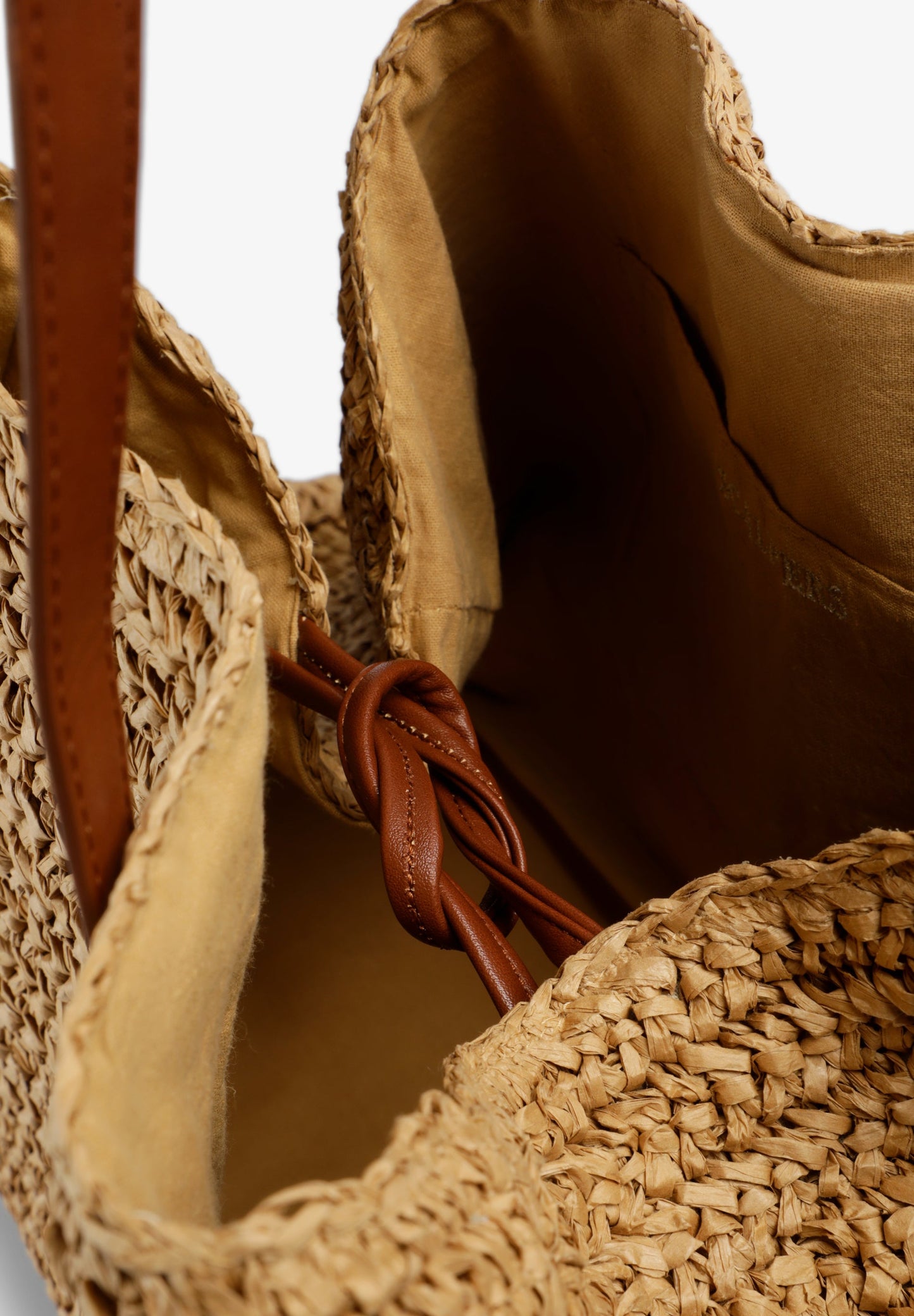 BOLSO SHOPPER TRENZADO