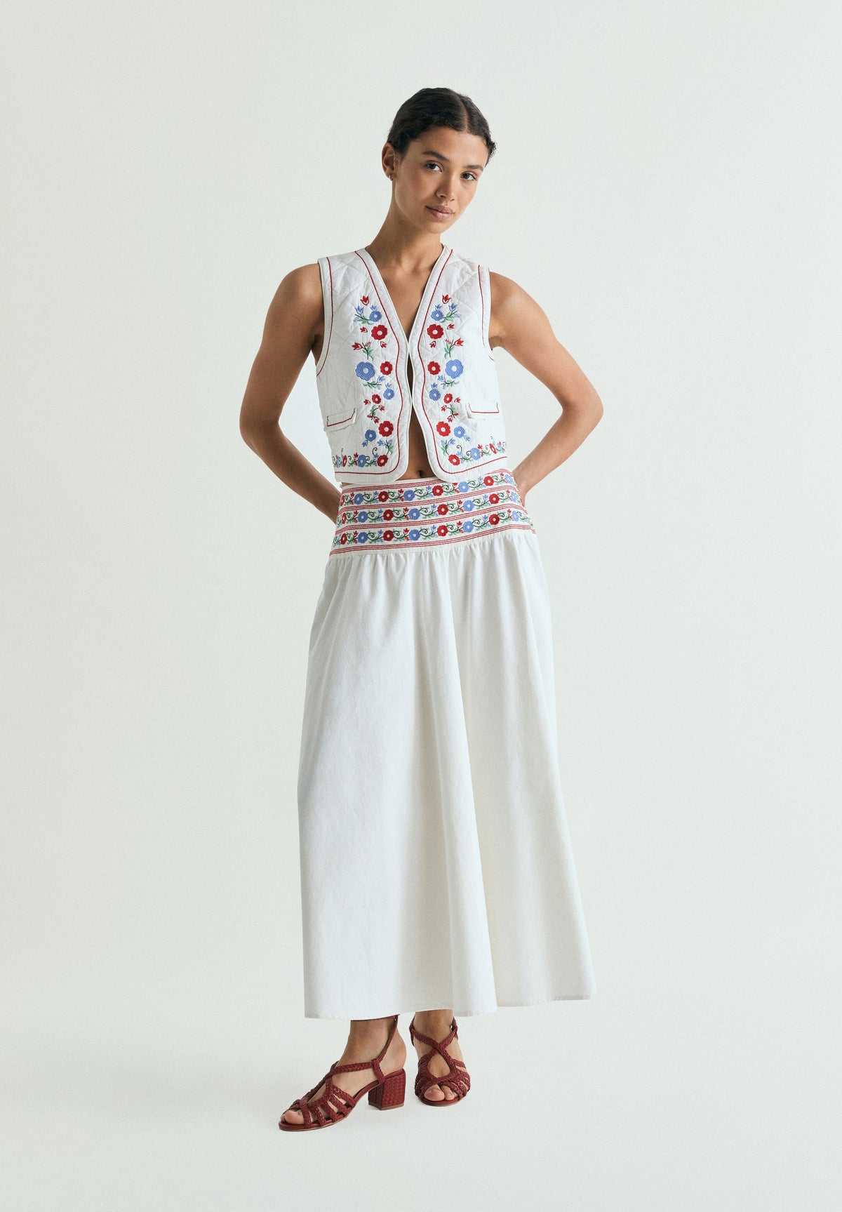 FALDA DENIM BORDADOS