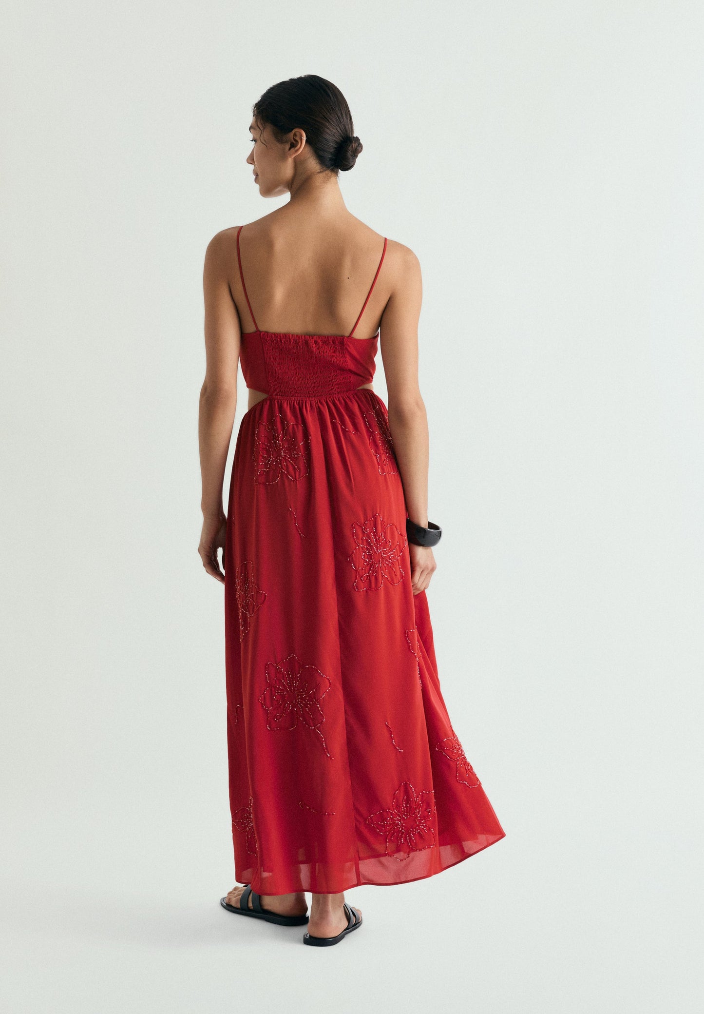 VESTIDO MIDI ABALORIOS CON CUT OUT