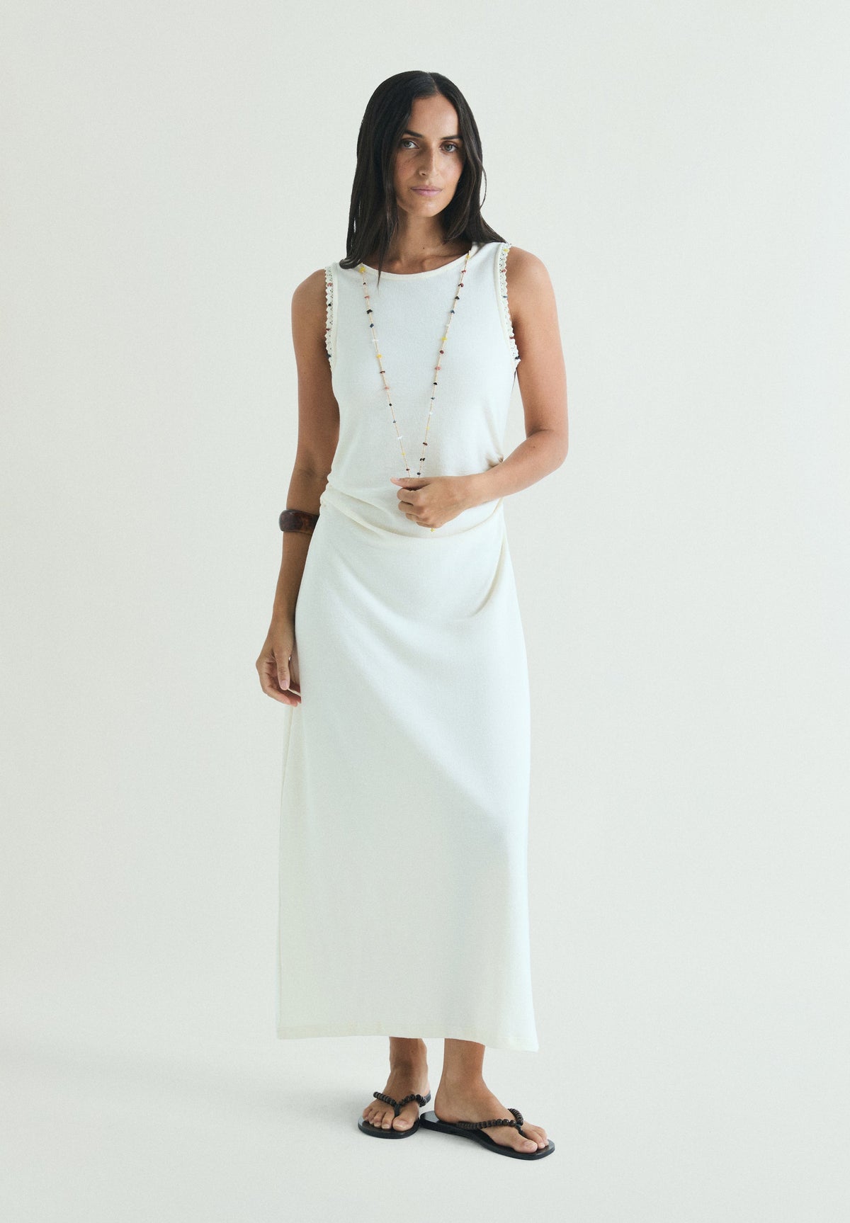 VESTIDO MIDI CON COLLAR