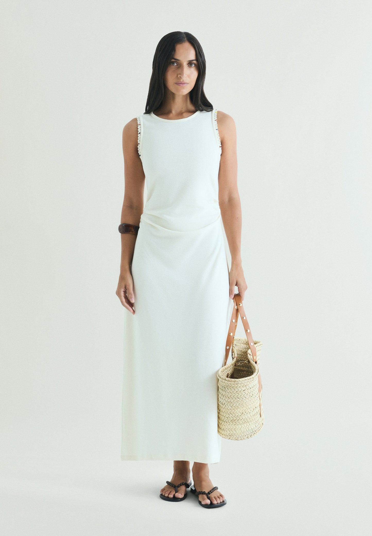 VESTIDO MIDI CON COLLAR