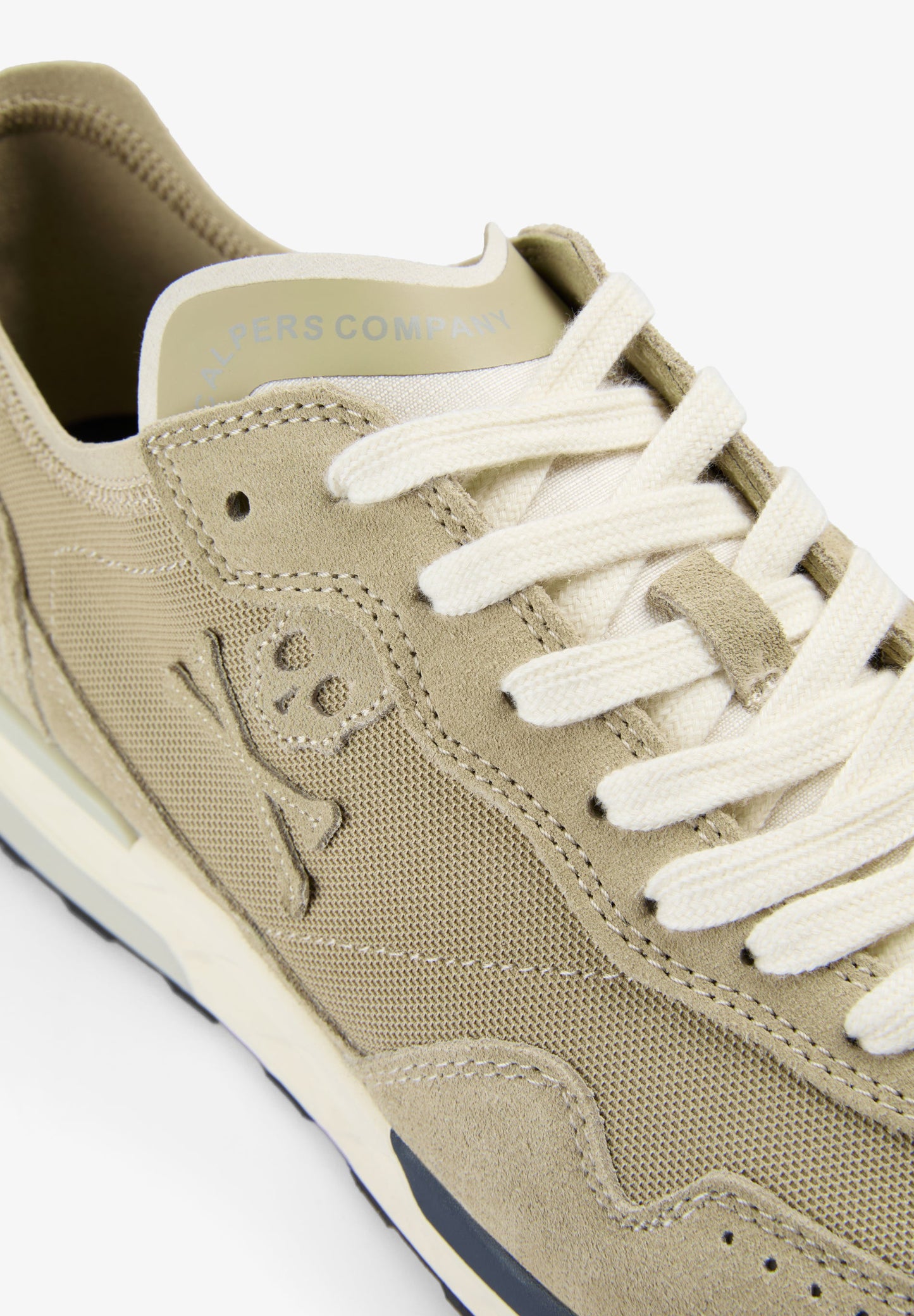 SNEAKERS PIEL CALAVERA